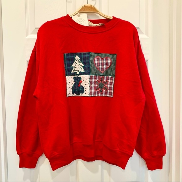 UO Vintage Red Quilted Motif Christmas Sweatshirt - Picture 1 of 6